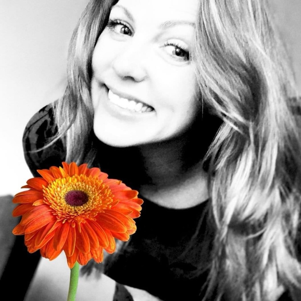 Meet your Posher, Alicia